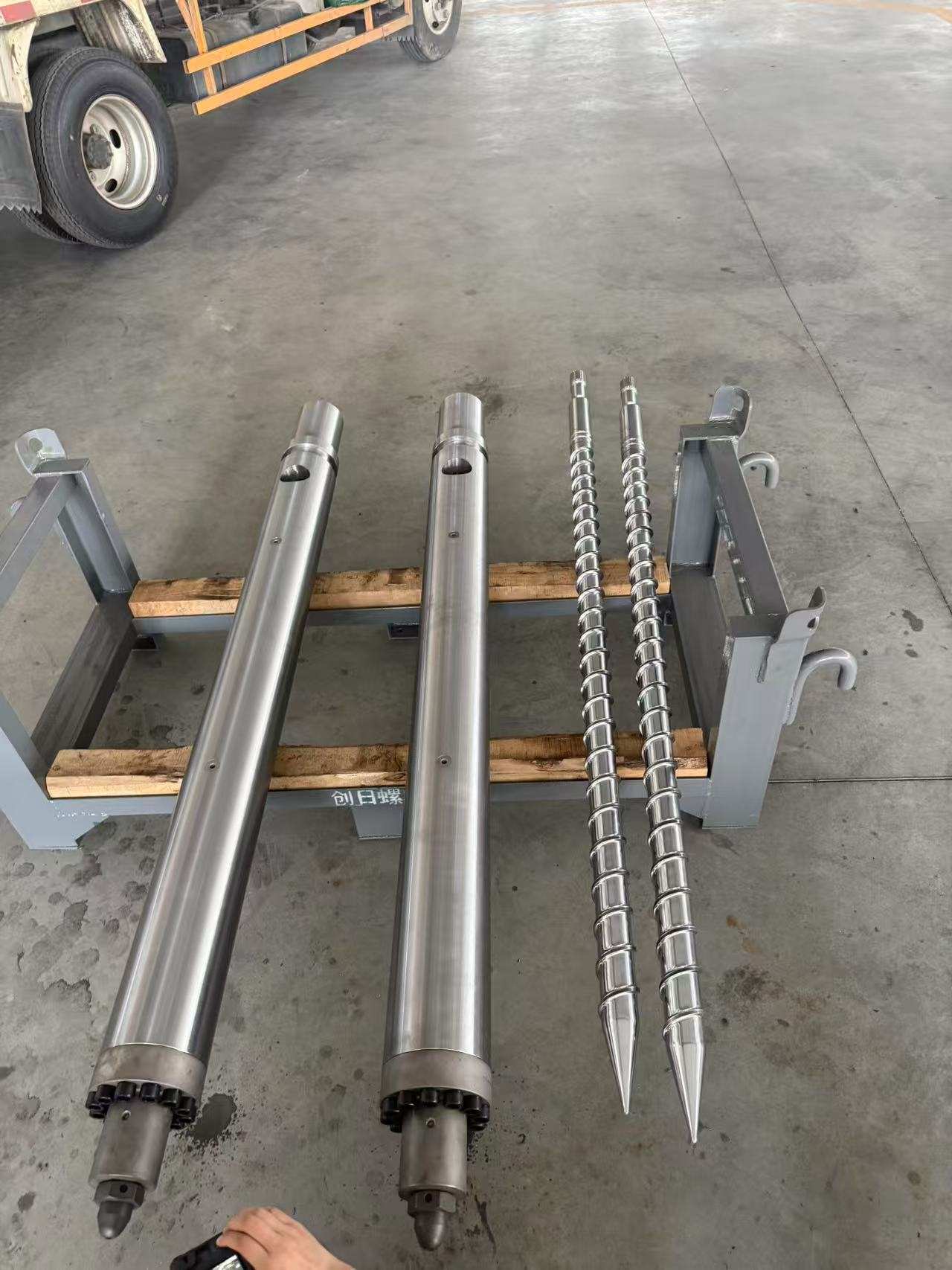 Injection Molding Machine Screw Barrel Key Maintenance Strategies3