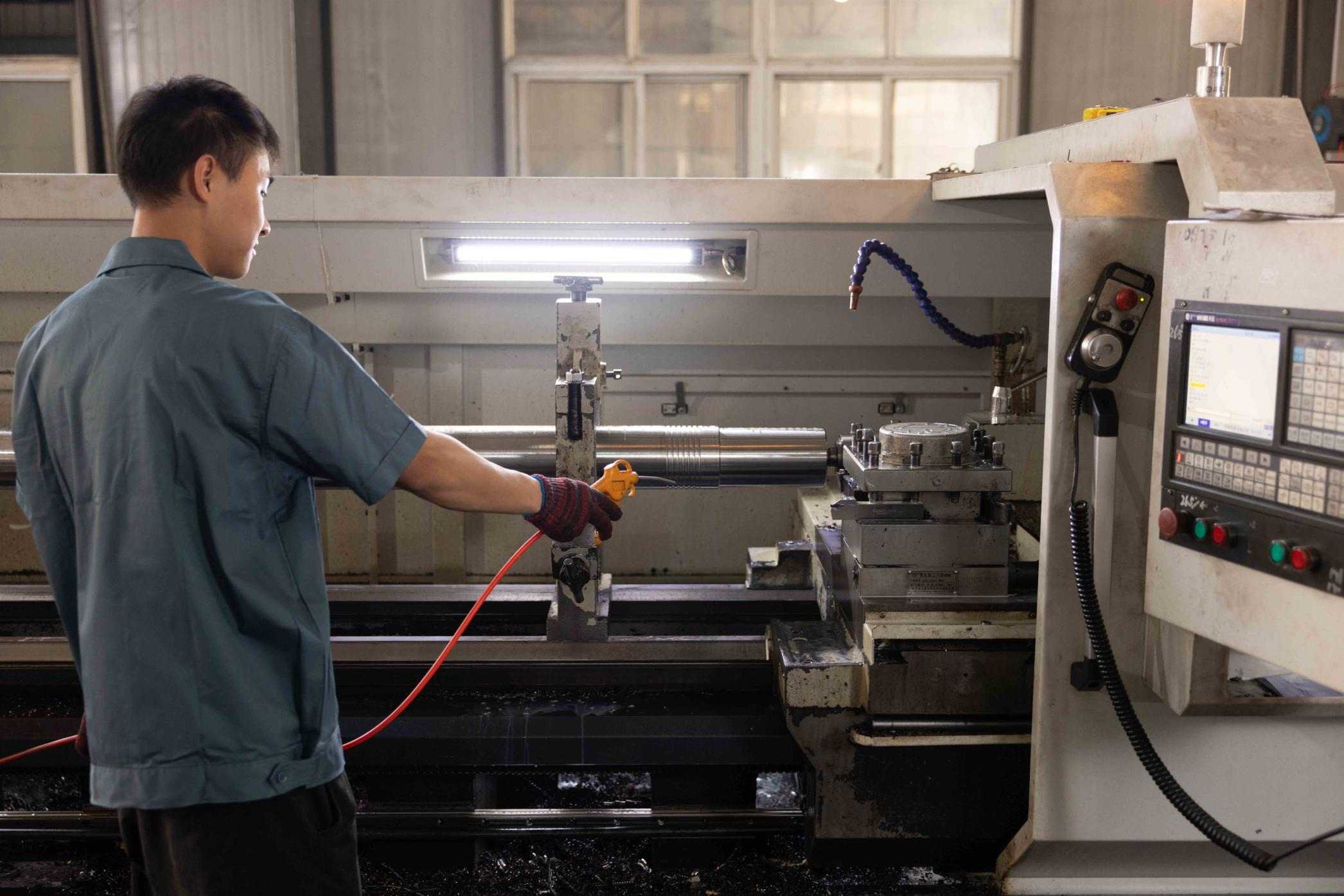 Types of Screw in Injection Molding: How to Choose the Best Fit