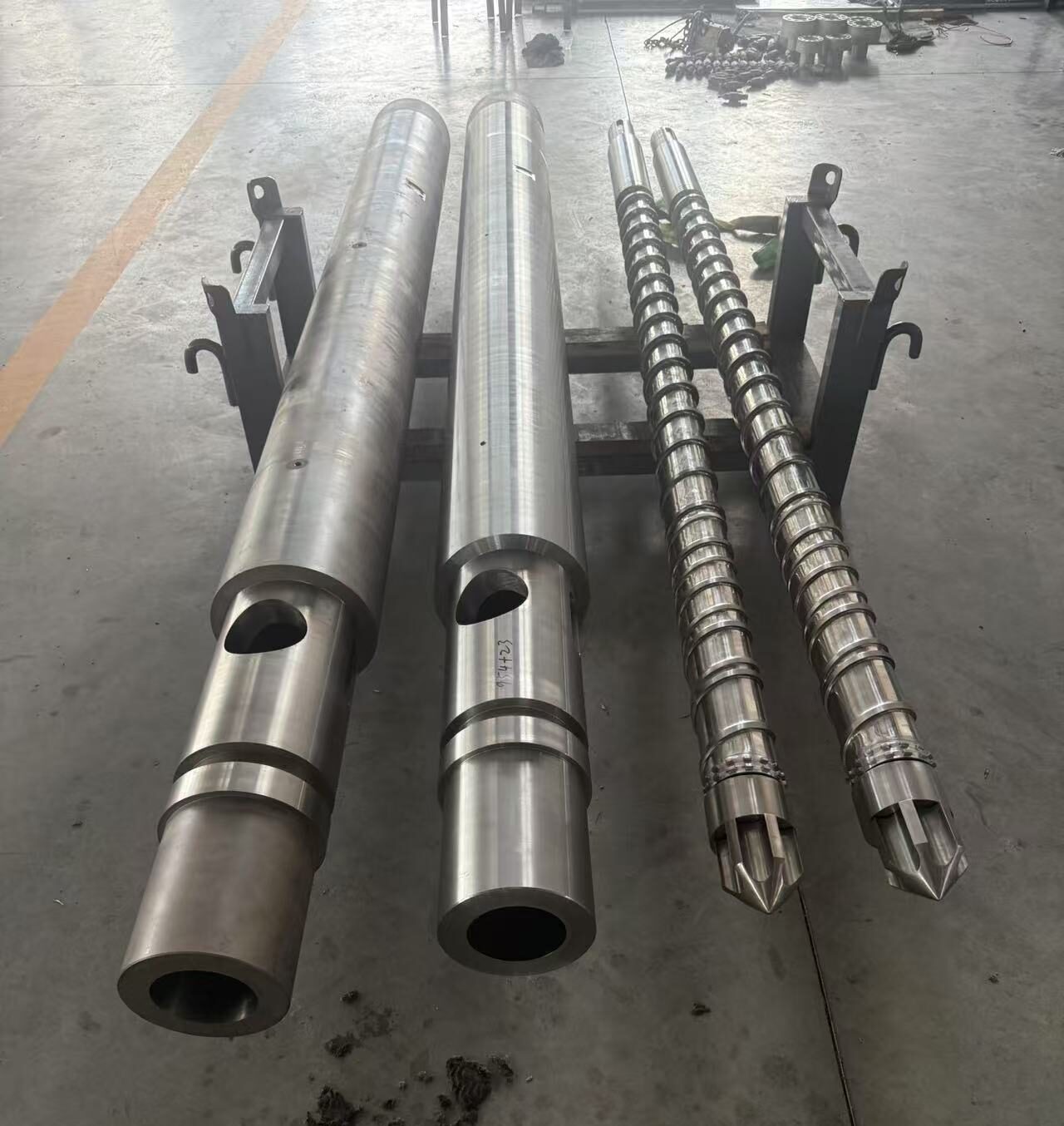Injection Molding Machine Screw Barrel Key Maintenance Strategies2